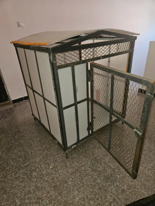 Une belle cage pour animaux