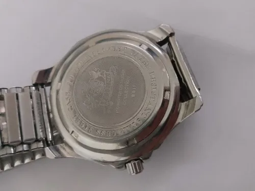 2 Montres ORIGINALE festina&mortima مستوردين من فرنسا