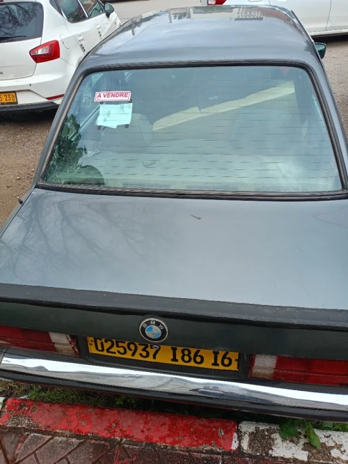 BMW BM E30 318 1986 