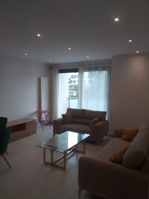 Location Appartement F4 Alger Hydra