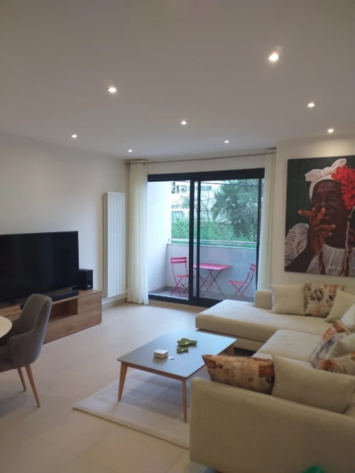 Location Appartement F4 Alger Hydra