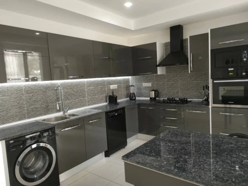 Location Appartement F4 Alger Hydra