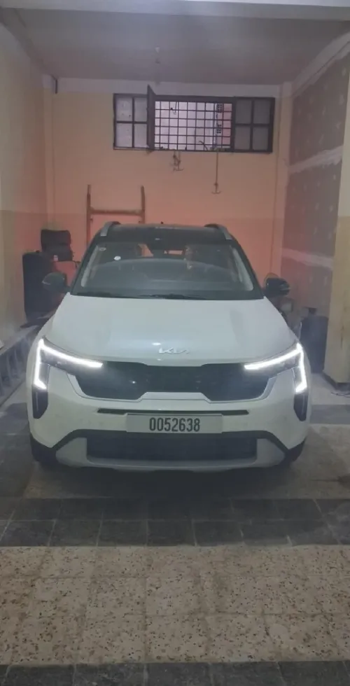 Kia Sonet  2025 Luxury