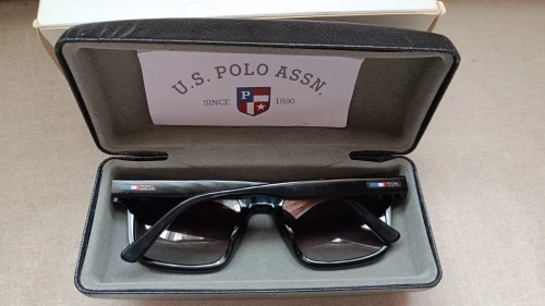 Lunettes soleil US Polo