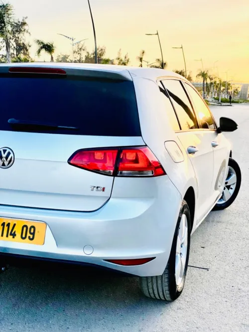 Volkswagen Golf 7 2014 Trendline +