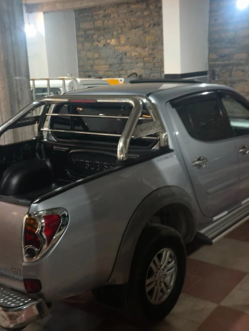 Mitsubishi L200 2013 Doube cabine Evolution