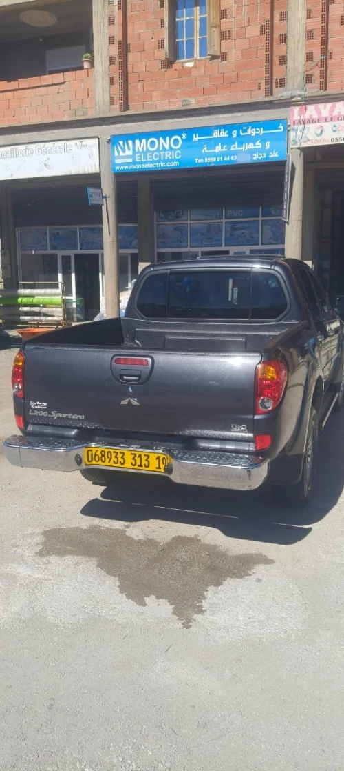 Mitsubishi L200 2013 Doube cabine Evolution