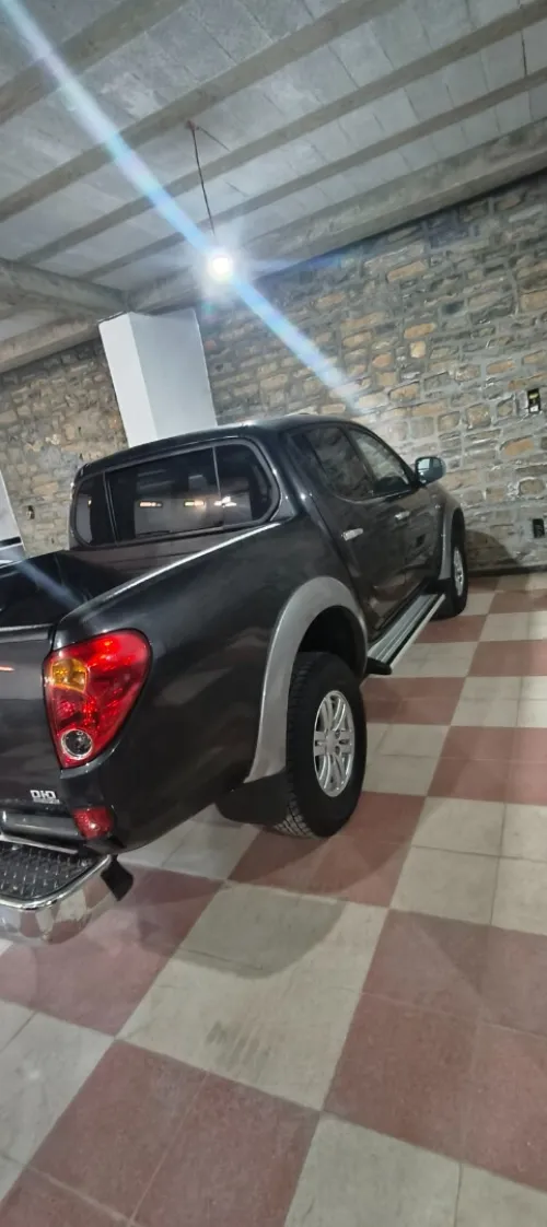 Mitsubishi L200 2013 Doube cabine Evolution