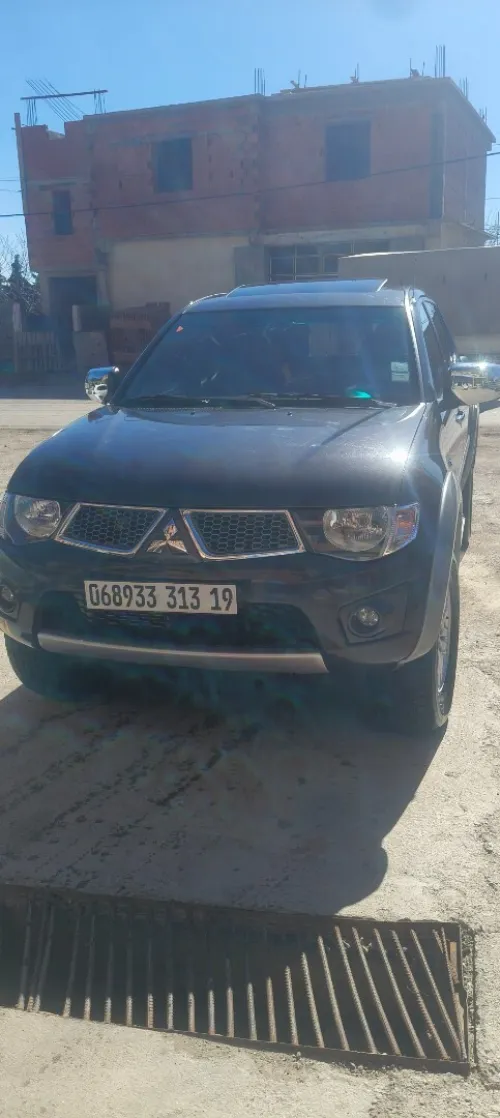 Mitsubishi L200 2013 Doube cabine Evolution