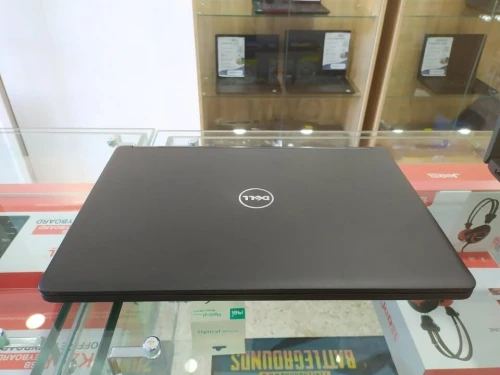 Pc Portable DELL LATITUDE 5480