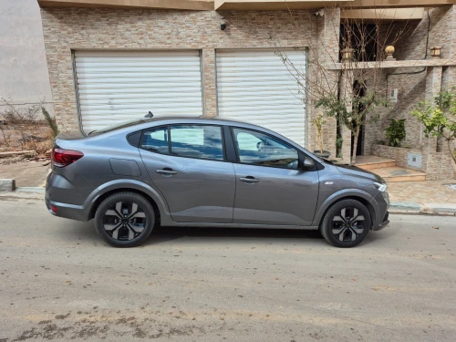 Dacia Logan 2025 Extrême