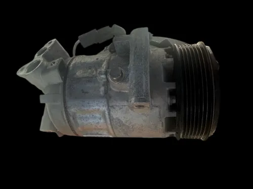 Compresseur clim dacia sandero 3 / clio 5