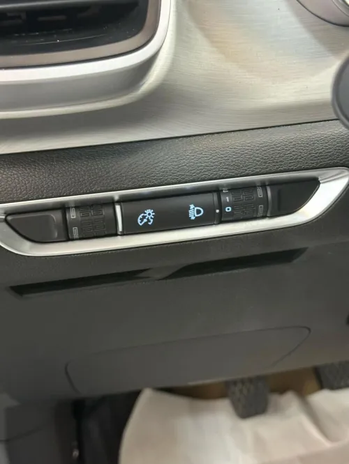 Geely Coolray 2026 