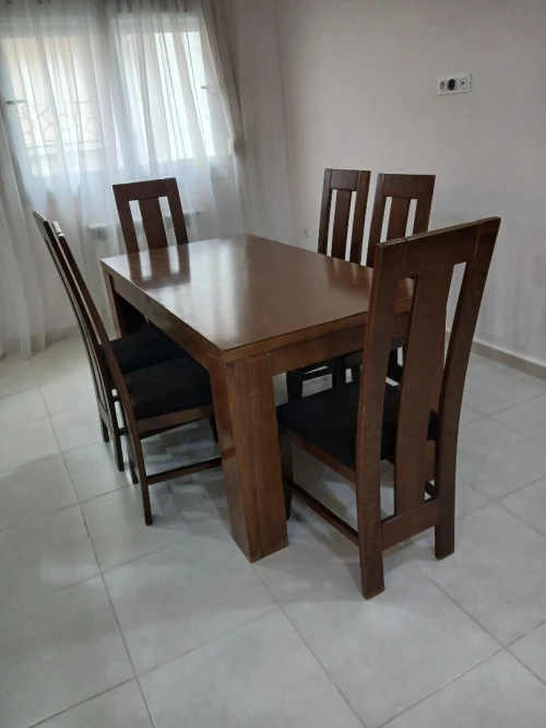 Table salon