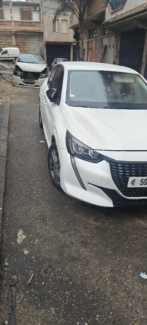 Peugeot 208 2022 Stile