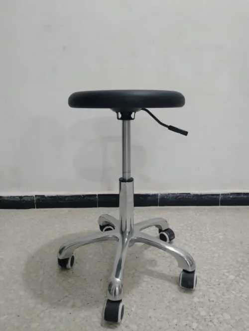 CHAISE LABO