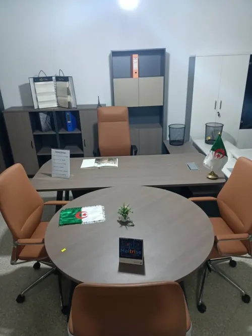 Mobilier de bureau (Office Furniture)