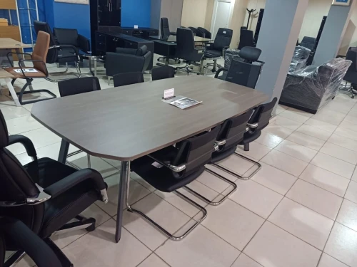 Table de réunion