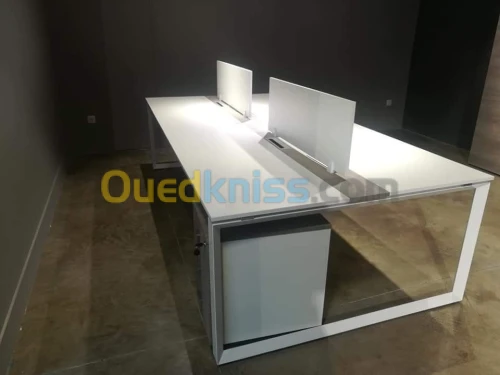 Workstation (bureaux openspace)