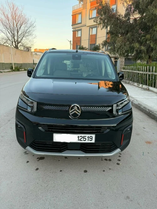 Citroen Berlingo 2025 Full option