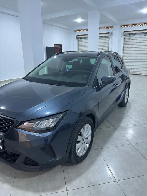 Seat Arona 2023 Business style