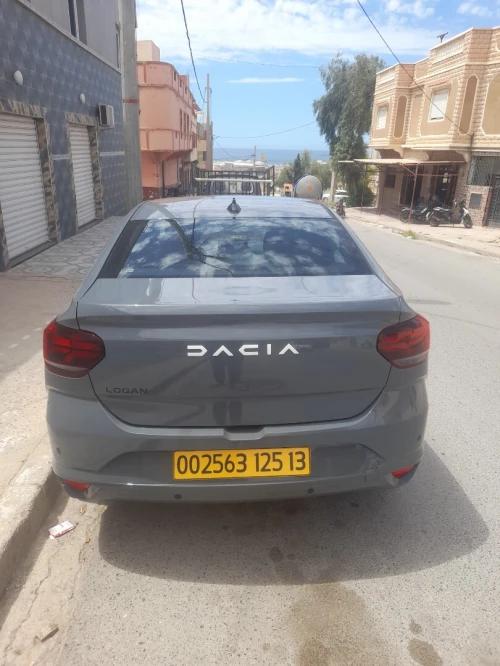 Dacia Logane 2025 