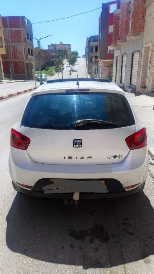 Seat Ibiza 2010 Fully +Toit ouvrant