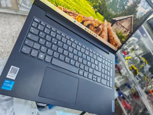 Lenovo V15 Core i3 12th Génération