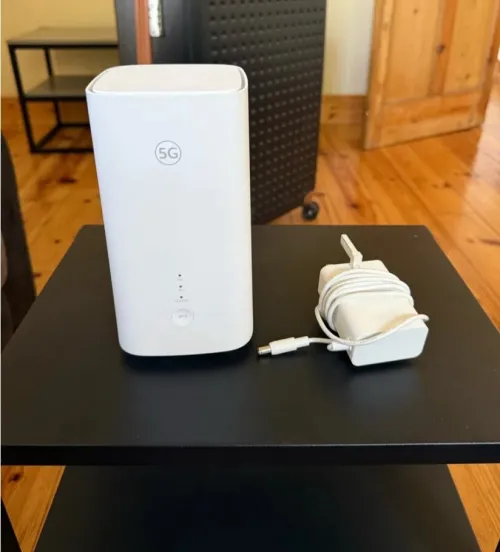Huawei 5G CPE 5 H155-381 Brovi  5G/4G router. Wi-Fi 6 (AX3000)