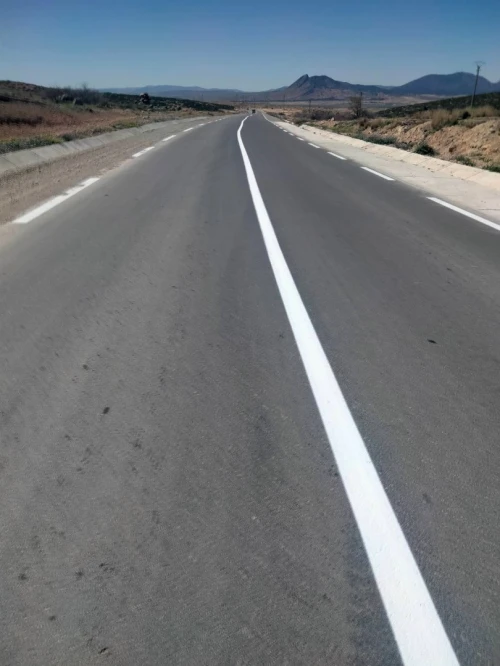  travaux de signalisation routière