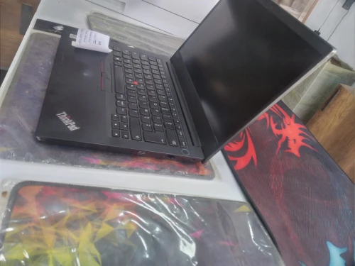 Laptop Lenovo E14 |i7 10510U | 256gb, 8Gb | 14 Full HD