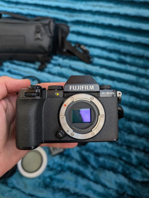 FUJIFILM X-S10 avec 2 objectifs et accessoires