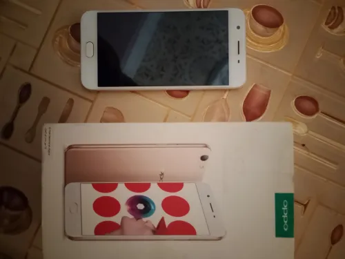 Oppo A57