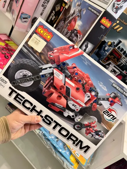 Un lot de jouets européen