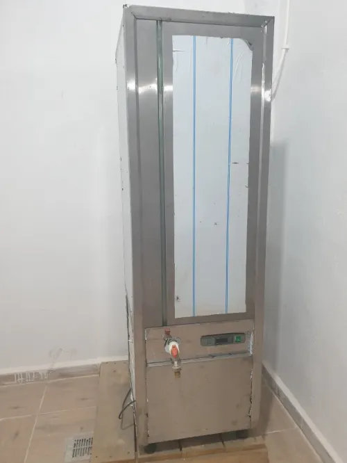 Four Fiorini S Maxi et refroidisseur 200L