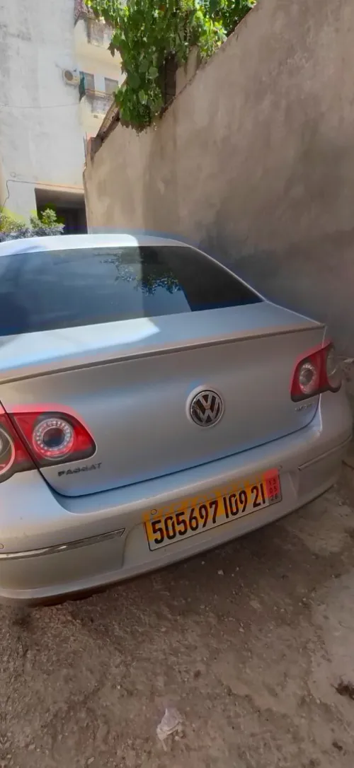 Volkswagen Passat 2009 JR