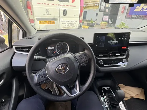 Toyota COROLLA 2026 