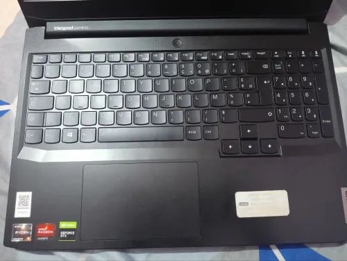 Lenovo IdeaPad gaming 3 r5 5600h/gtx1650
