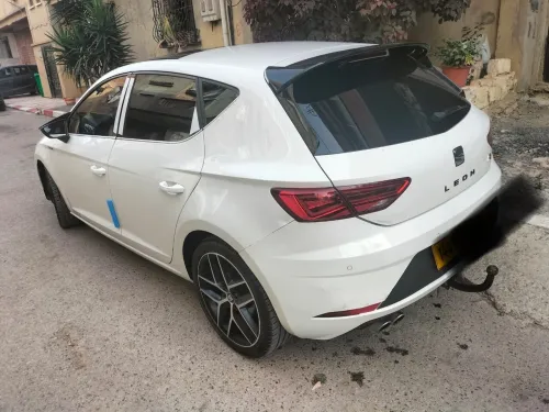 Seat Leon 2019 beats