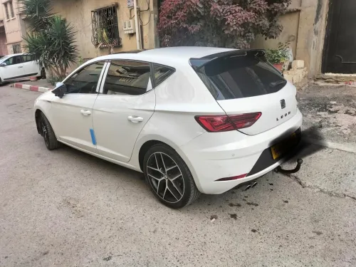 Seat Leon 2019 beats