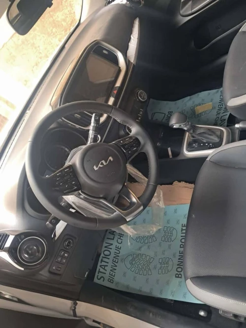 Kia KX1 2025 Faul opsio