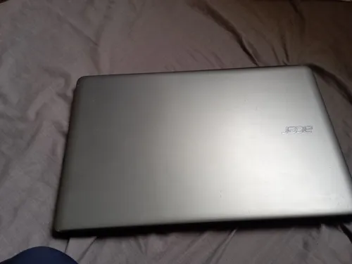Aspire v5 561 acer i3 4em 1Tb hdd 15,6"