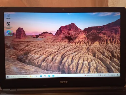 Aspire v5 561 acer i3 4em 1Tb hdd 15,6"