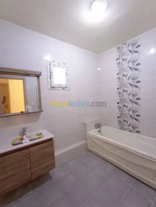 Location Appartement F4 Alger Kouba