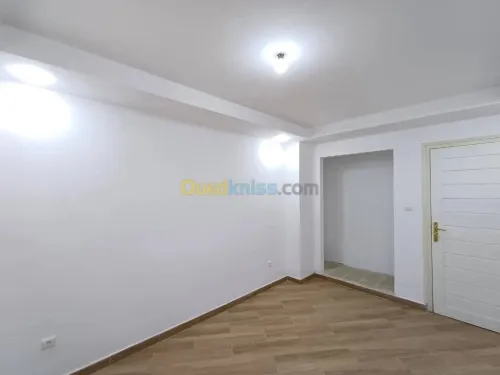 Location Appartement F4 Alger Hussein dey