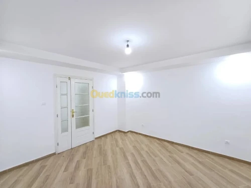 Location Appartement F4 Alger Hussein dey