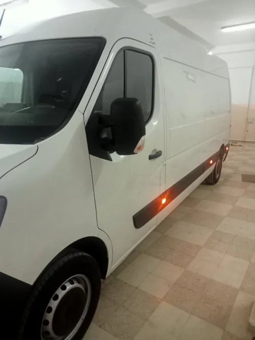 renaut master 3 panneaux 2025