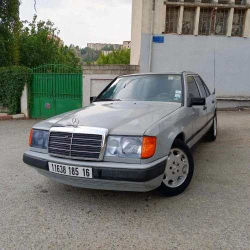 Mercedes Classe E 1985 Classe E
