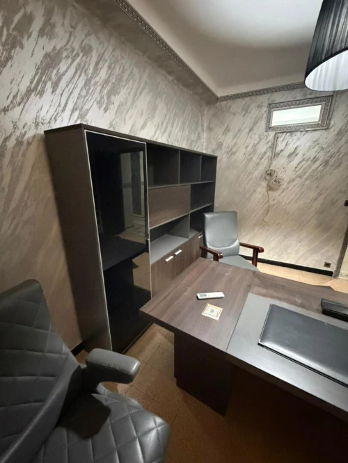 Meuble de bureau d'importation et  armoire