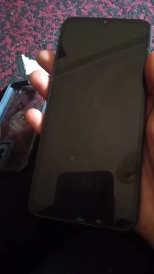 Realmi C31